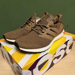Adidas - Ultraboost 4.0 - CM8118 “Raw Desert” - 11.5 - NWT